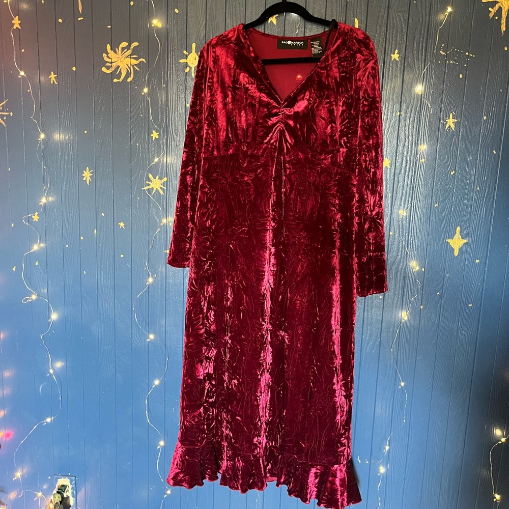 Red velvet dress by sag harbor.